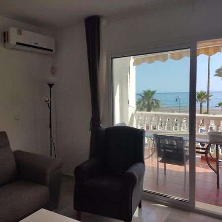 Apartamento Morche - Torrox Primera Linea De Playa Ruang foto