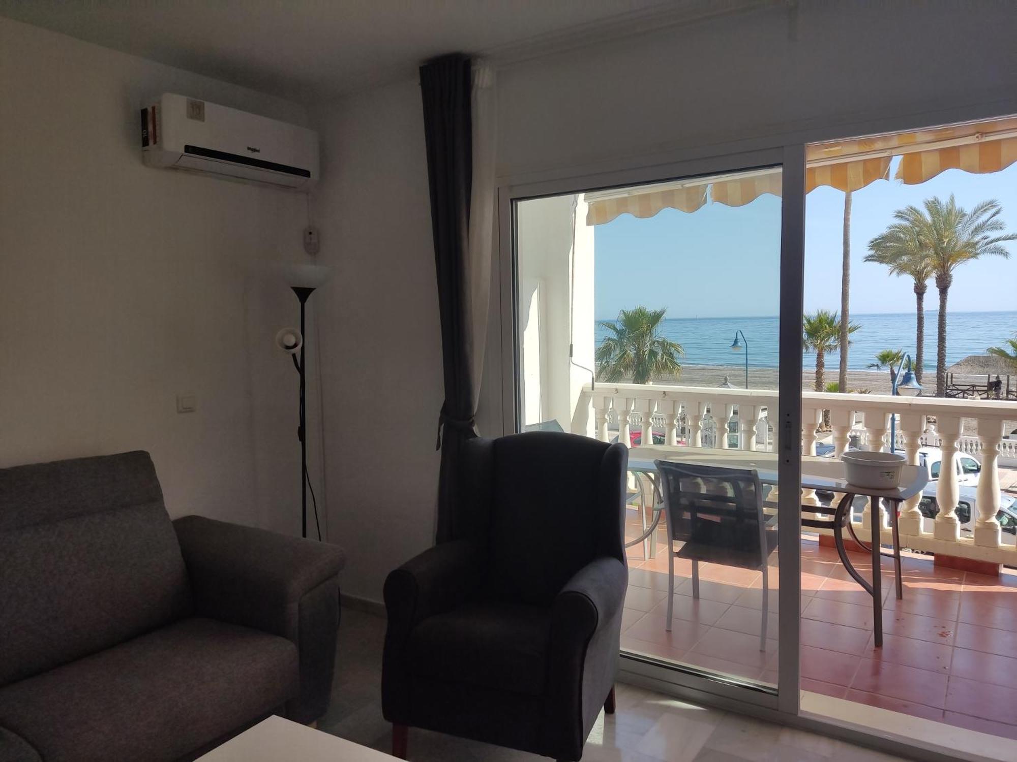 Apartamento Morche - Torrox Primera Linea De Playa Ruang foto